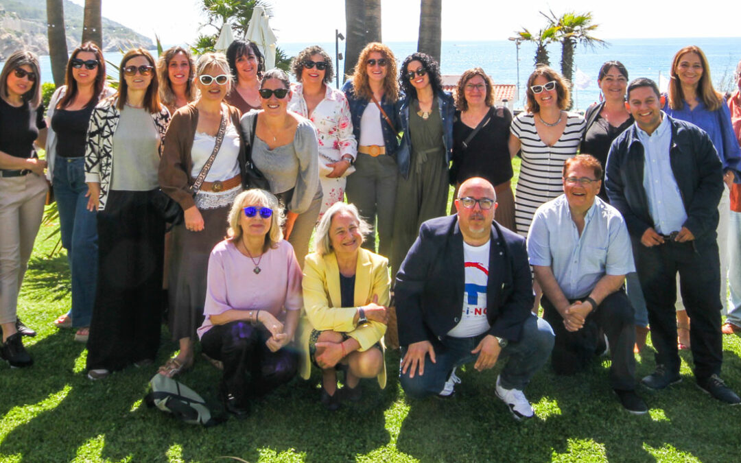 Èxit de la 1ª Jornada Professional “Tu-i-Nos, Fundació 2025: Analitzem el present i mirem al futur”